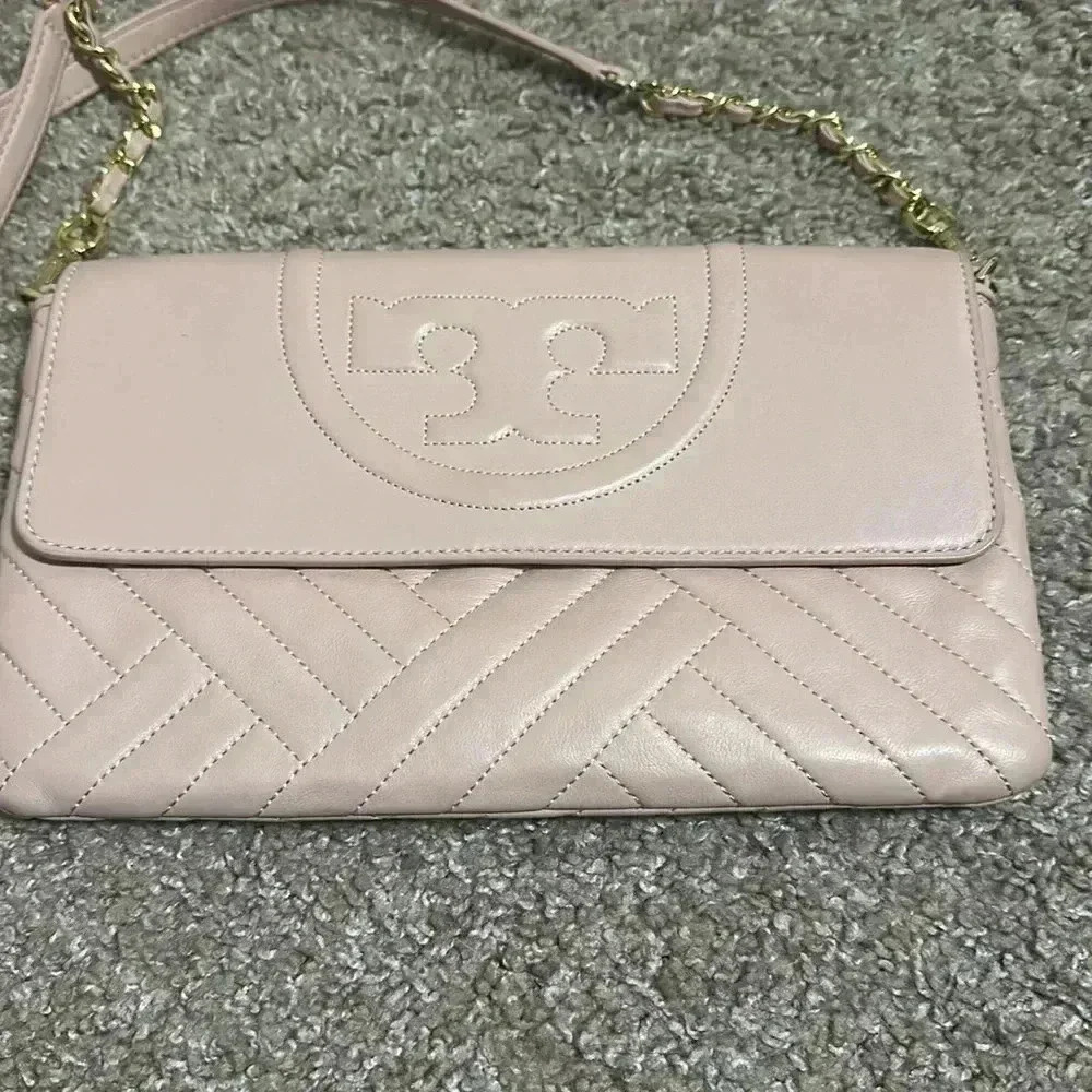 Tory Burch - Picture 2 of 7